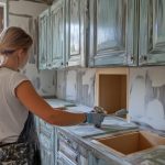 якою фарбою пофарбувати фасад кухні